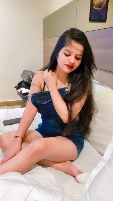 Call Girls in Lajpat Nagar
