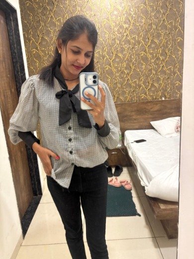high profile Call Girls in Lajpat Nagar