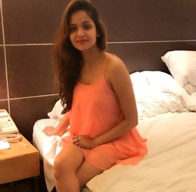 Call Girls in Lajpat Nagar