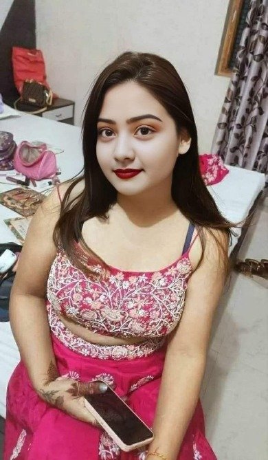 female Call Girls in Lajpat Nagar